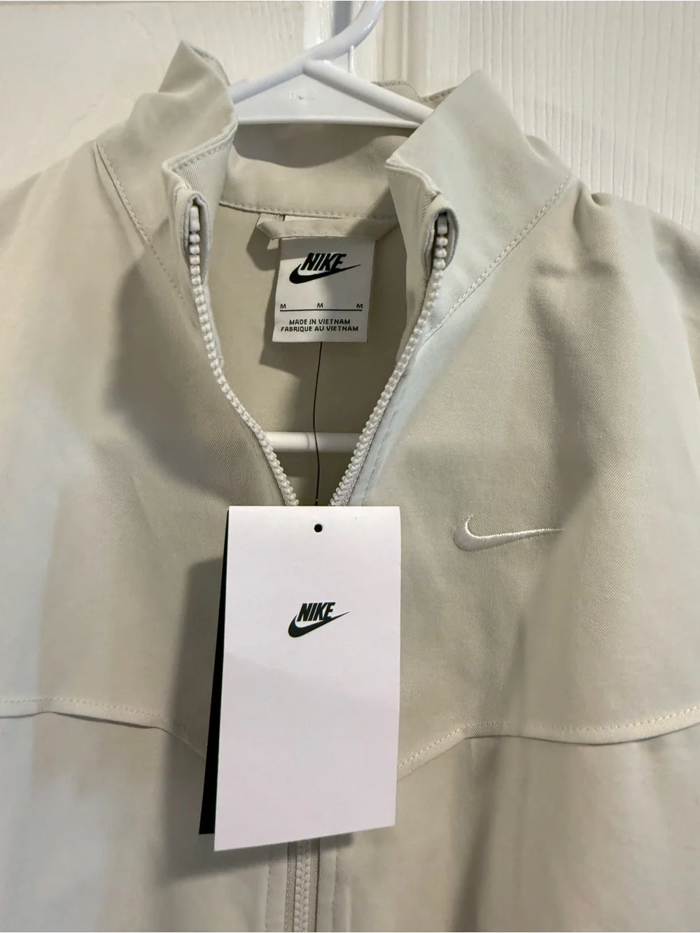 Nike Kid’s Sportwear Girls' Oversized Lightweight Jacket